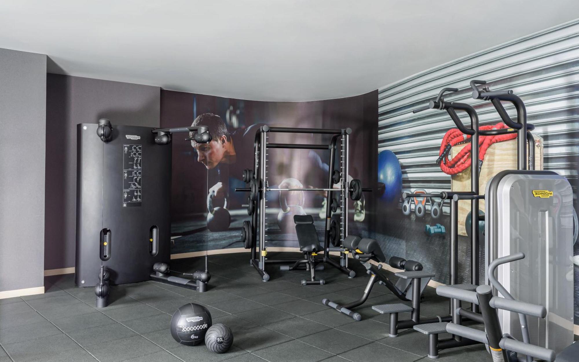 Lankaran Springs Wellness Resort Εξωτερικό φωτογραφία A gym
